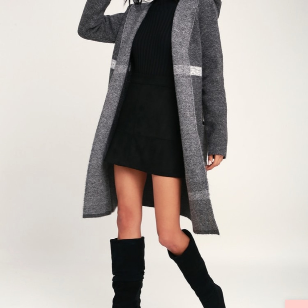 Lulu’s Simi Charcoal Print Hooded Long Cardigan